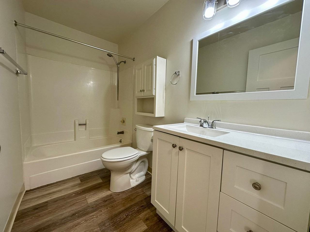 407 Bellwood Dr - Photo 6 of 14