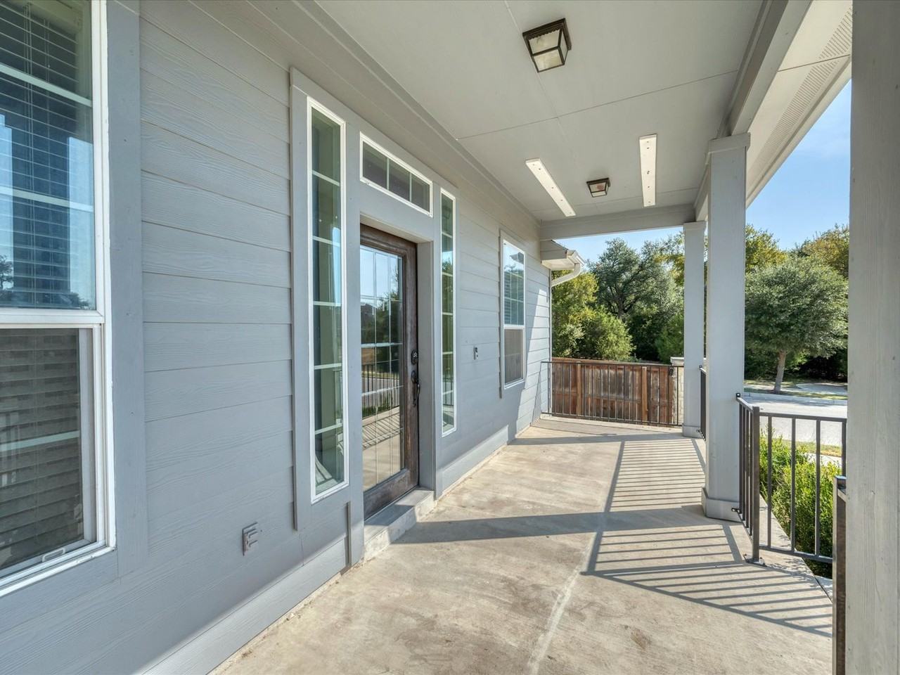 137 White Sage Ln - Photo 4 of 44