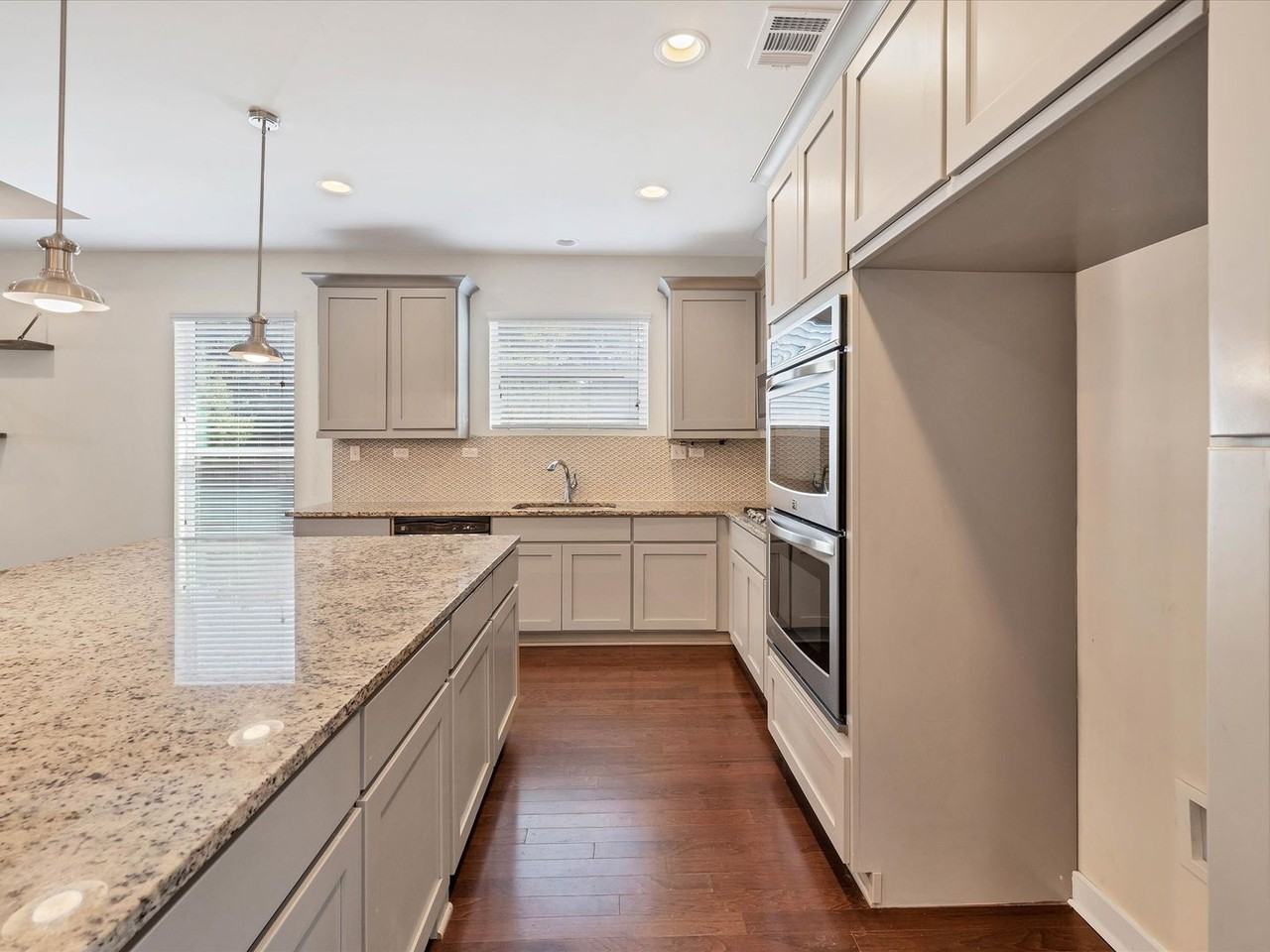 137 White Sage Ln - Photo 7 of 44