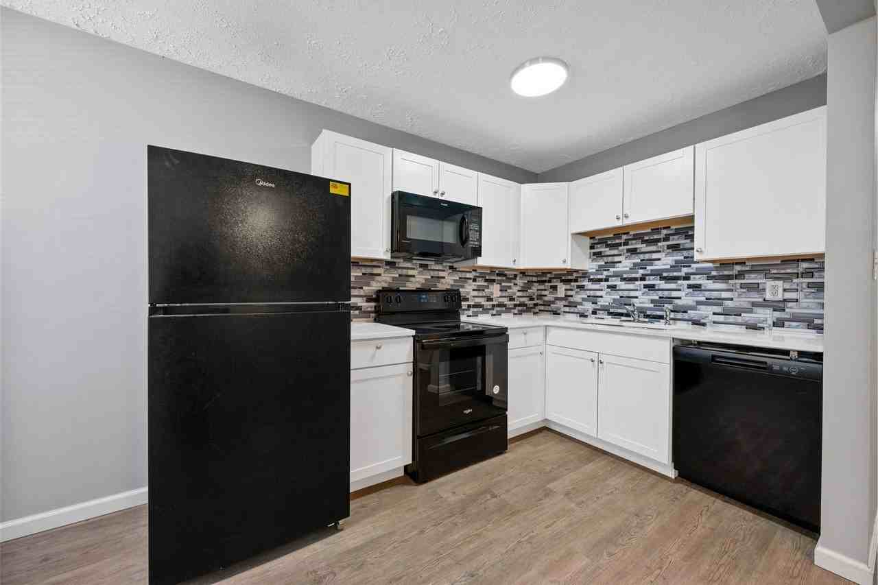 Legacy Commons - Photo 7 of 30