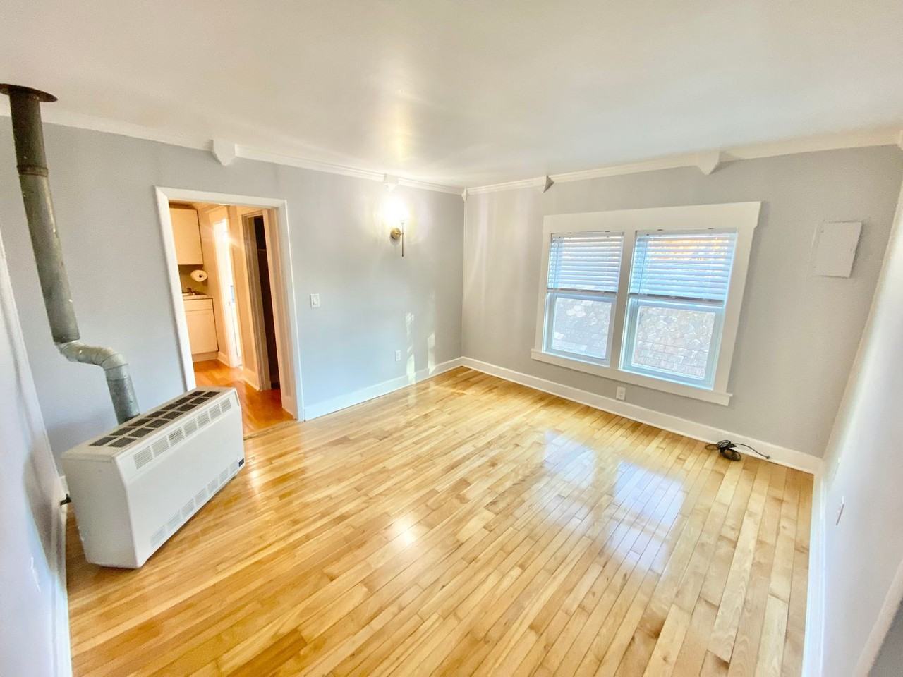 32 Rose St #5 - Photo 3 of 11