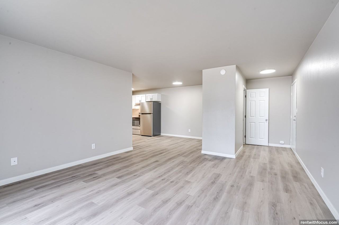 The Arbor on Elm - Photo 6 of 36