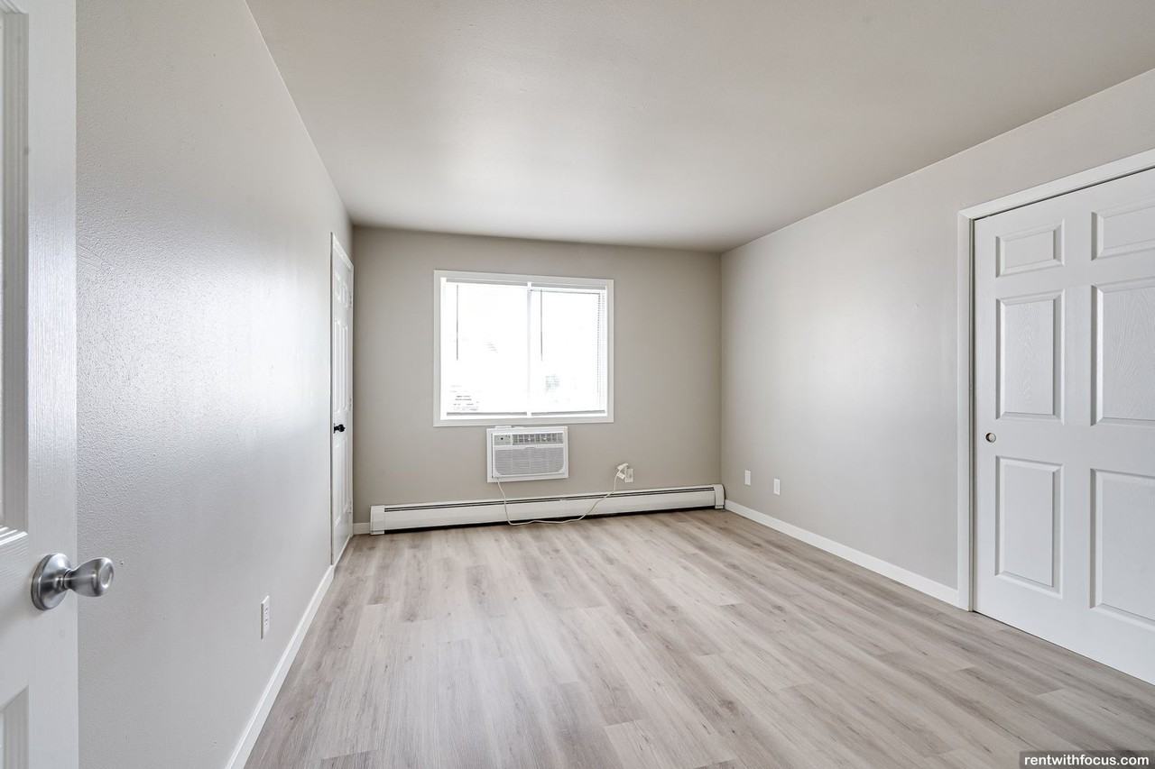 The Arbor on Elm - Photo 7 of 36