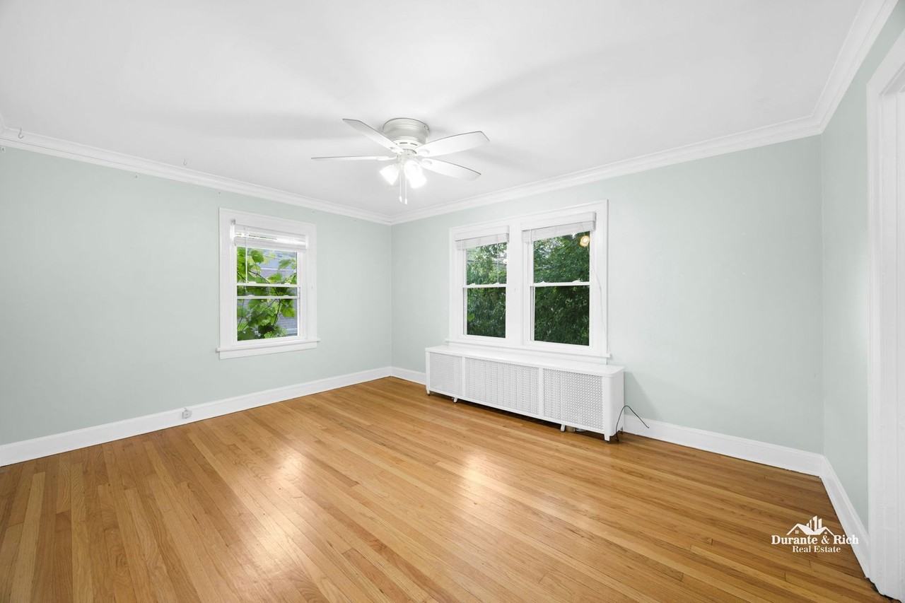 1524 Washington St #2 - Photo 5 of 19