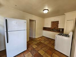 featured image of 216 Sycamore St Ne
