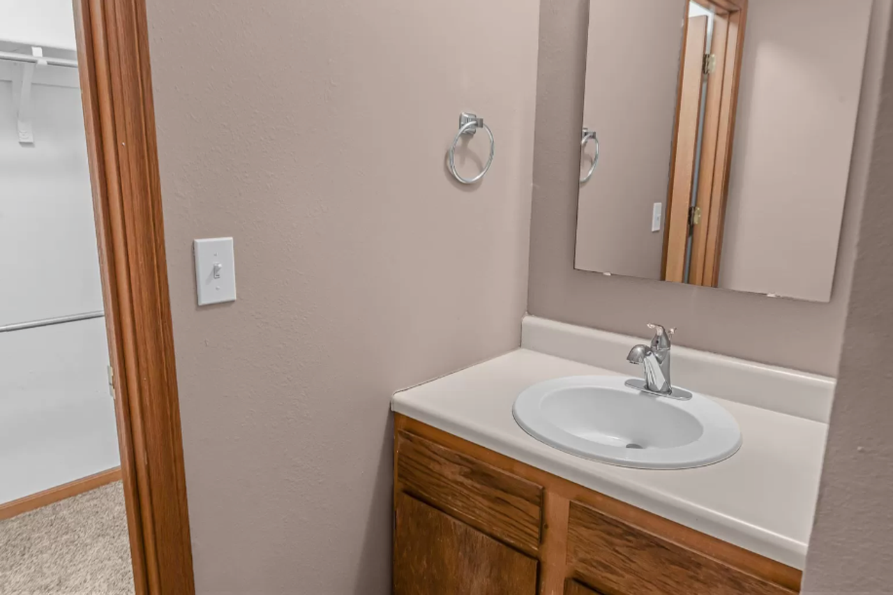 Riverfront Apartments - - Photo 5 of 8