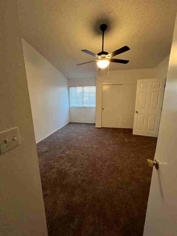 6513 Pine View Dr - Photo 3 of 4