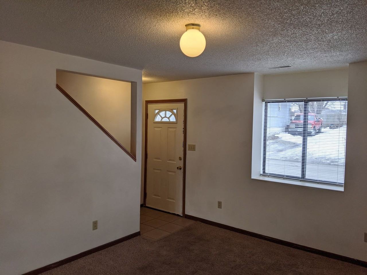 503 N.3rd Ave E - Photo 2 of 10