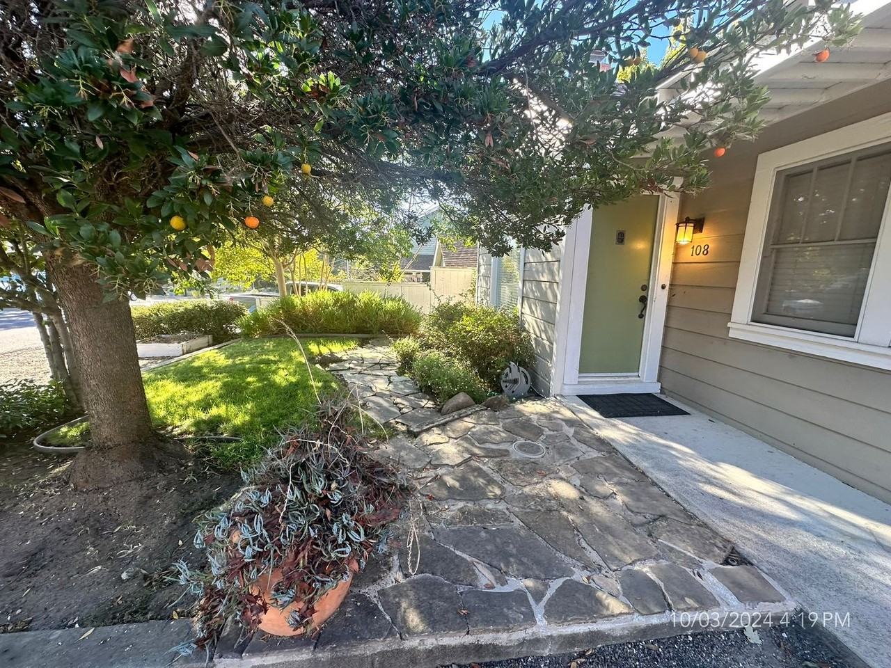 108 E 1st St - Photo 2 of 14