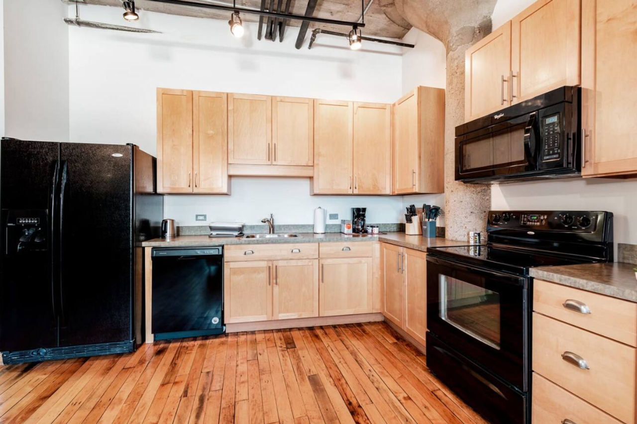 Adler Frame Lofts - Photo 5 of 28