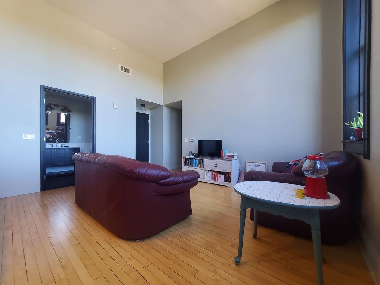 Whitney School Lofts - Photo 4 of 25