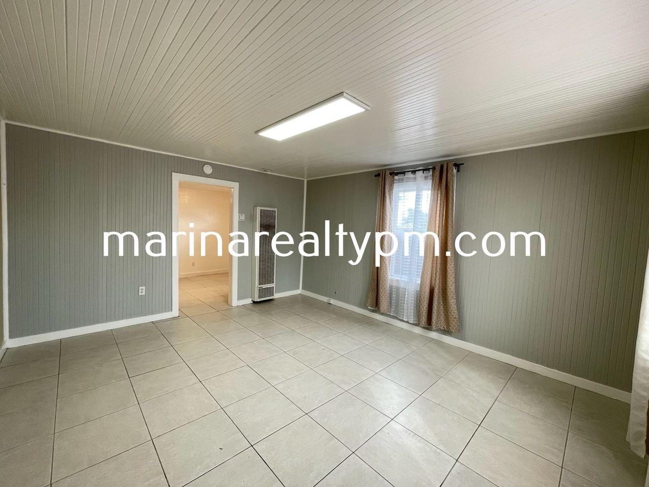 426 Springs Rd - Photo 2 of 15