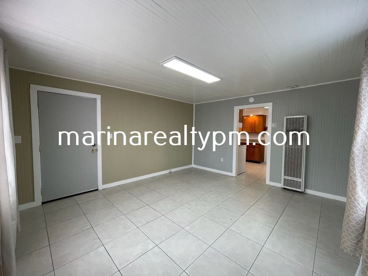 426 Springs Rd - Photo 3 of 15