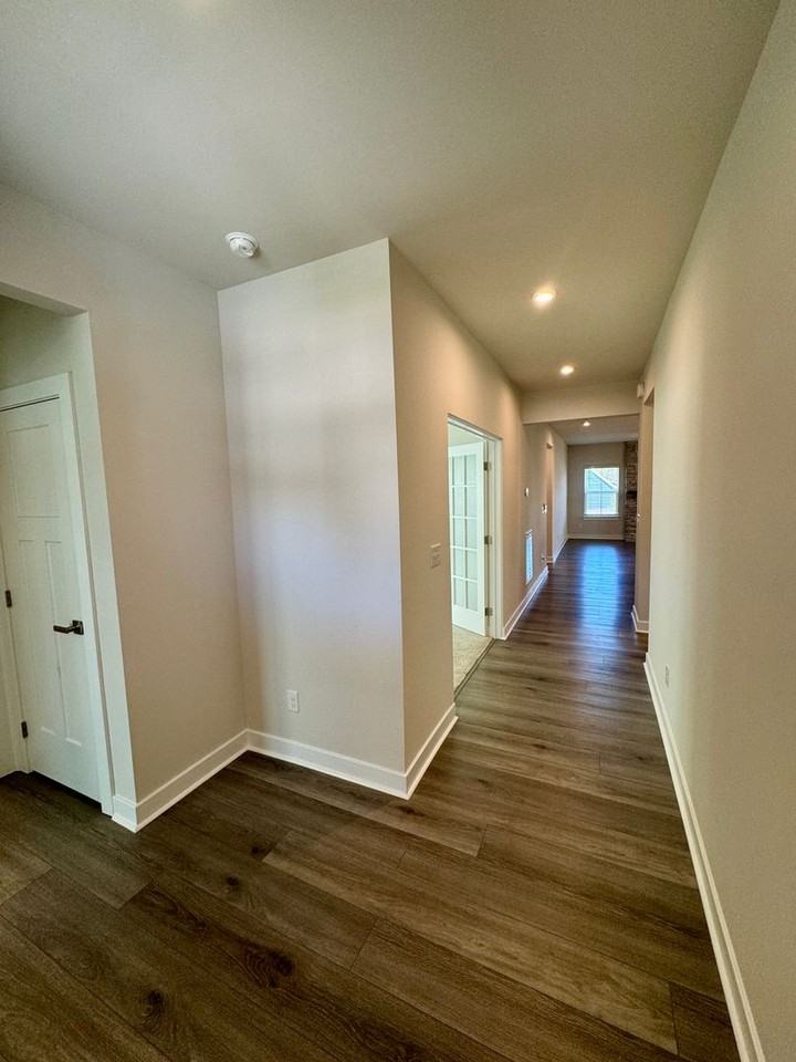 6512 Cumberland Dr - Photo 4 of 35