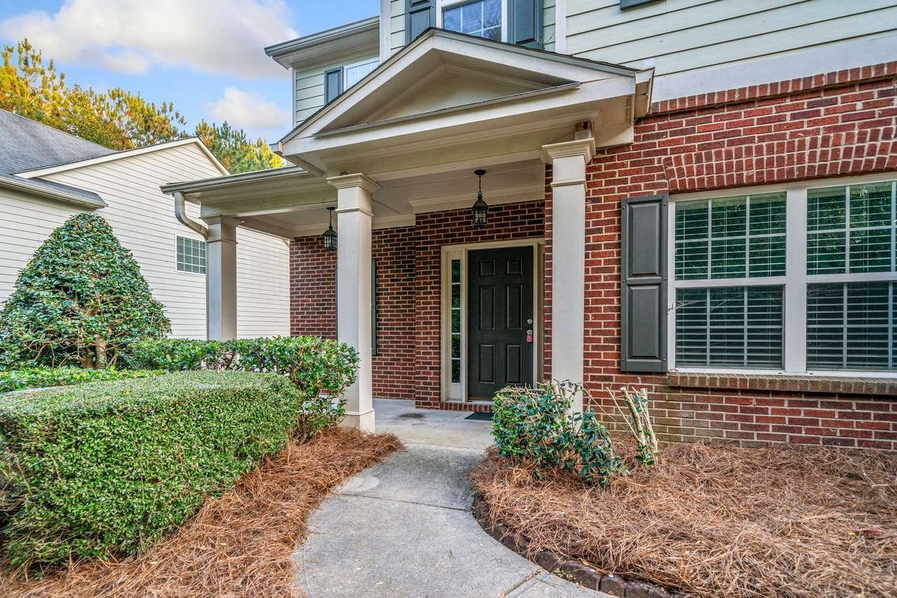 305 Reserve Overlook - Photo 3 of 36