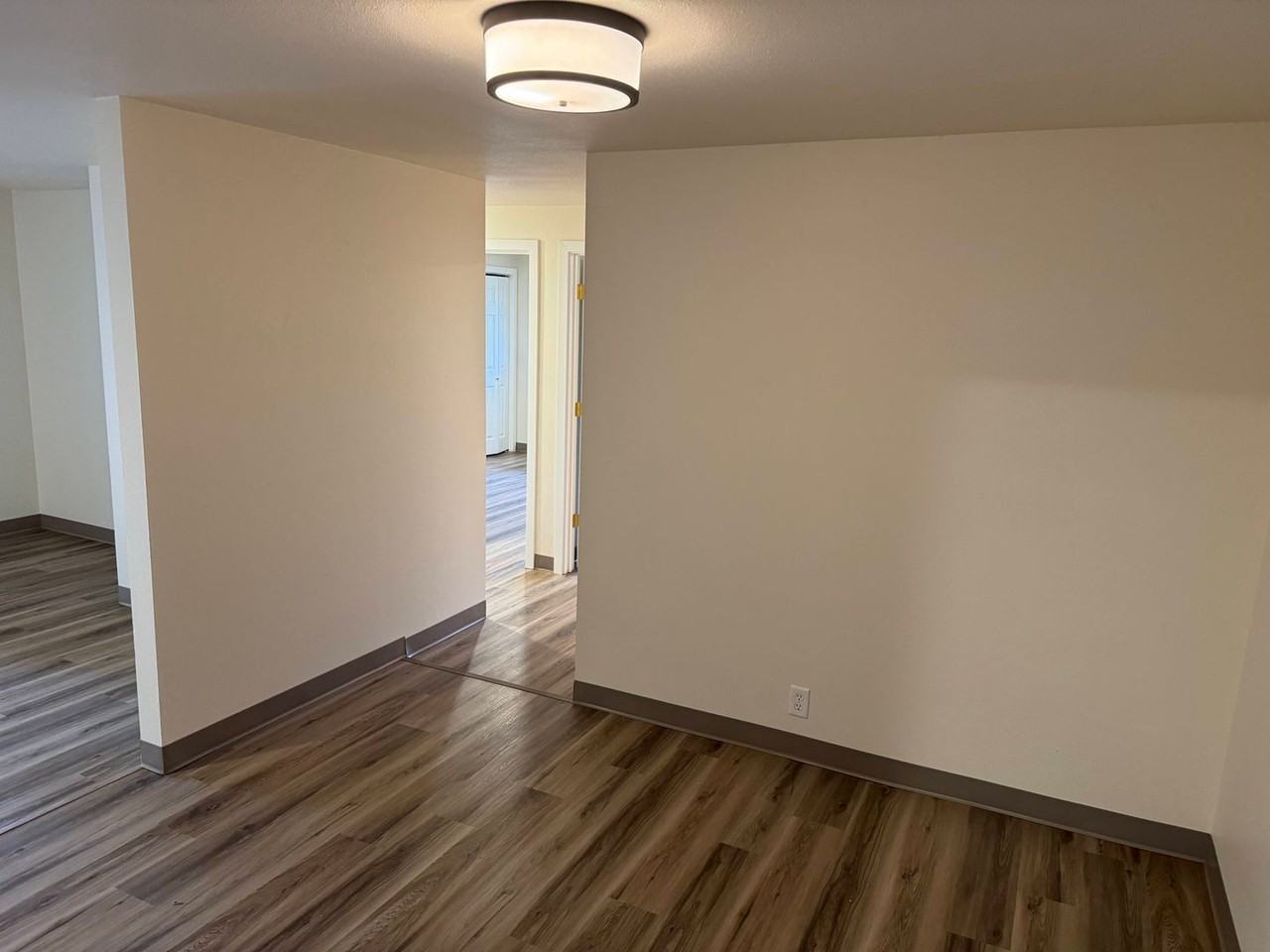 6366 F St - Photo 2 of 22