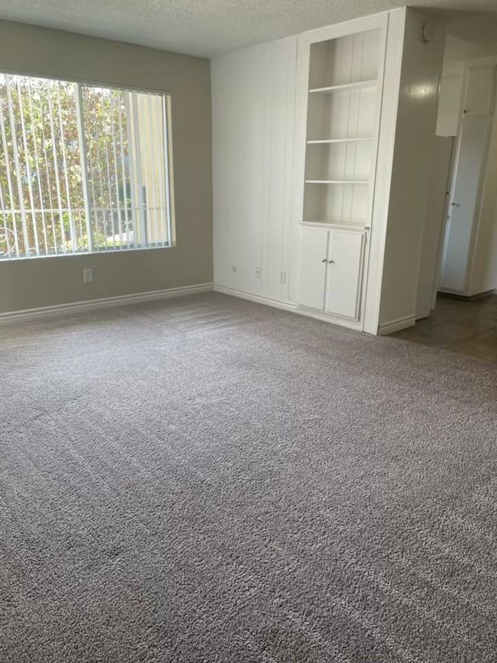 Le Chateau - Photo 6 of 31