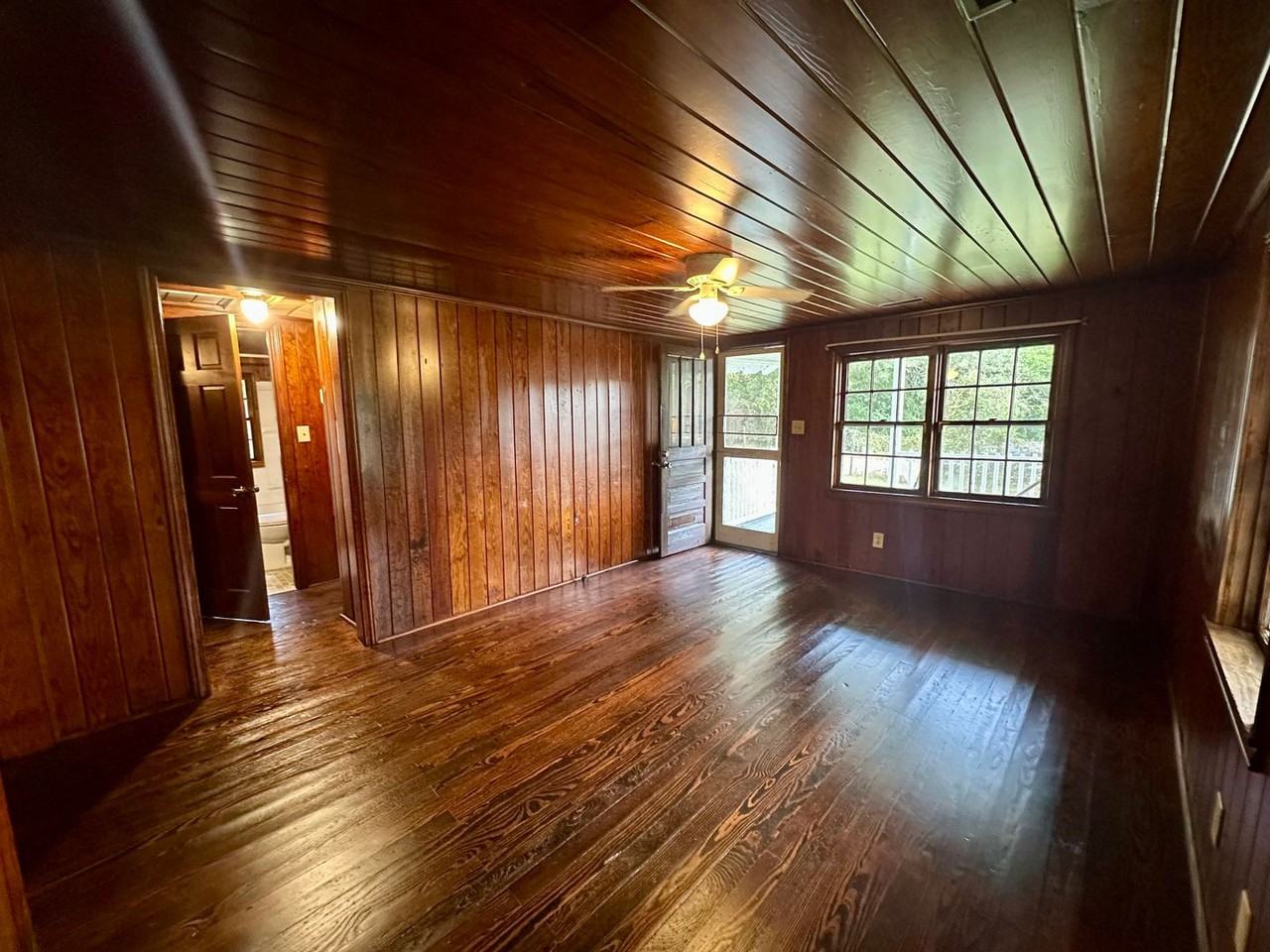 12 Hagood St - Photo 2 of 8