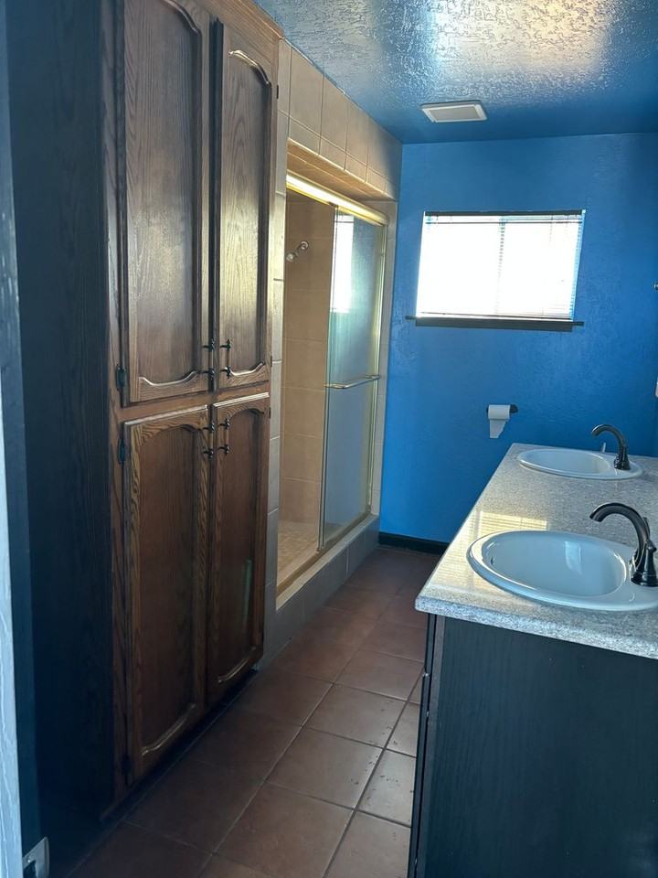 1774 Grace Rd - Photo 3 of 24