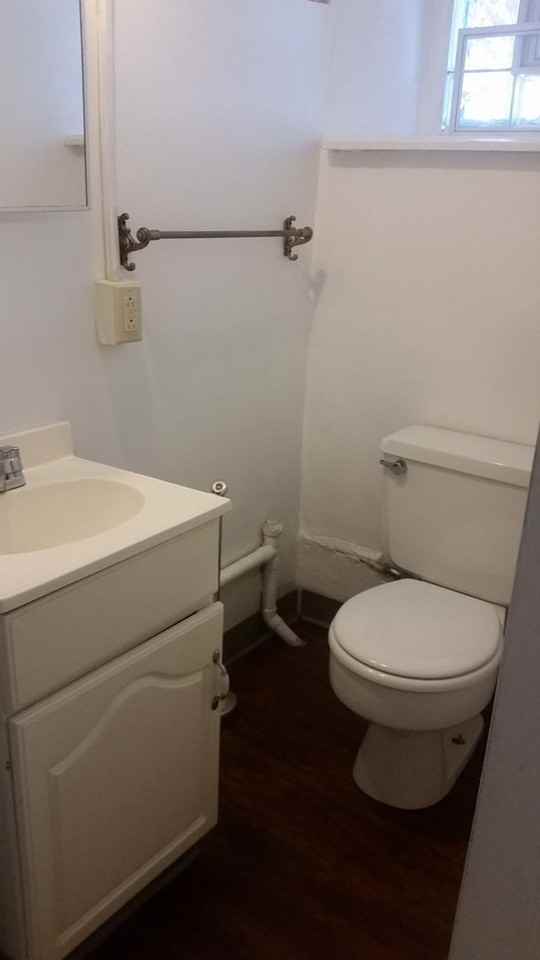 3329 WARD ST - Photo 7 of 47