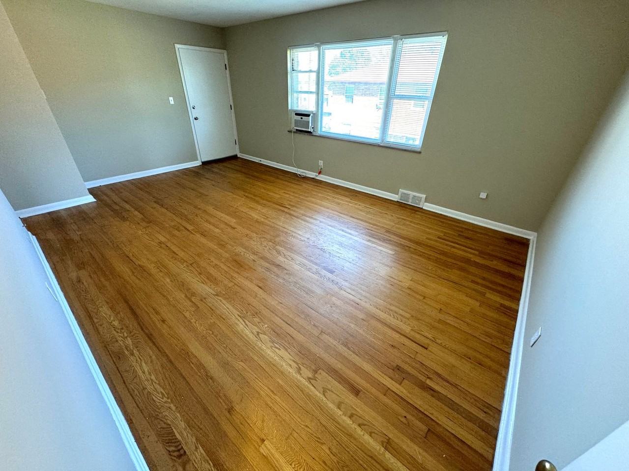 1234 King Ave #G - Photo 4 of 25