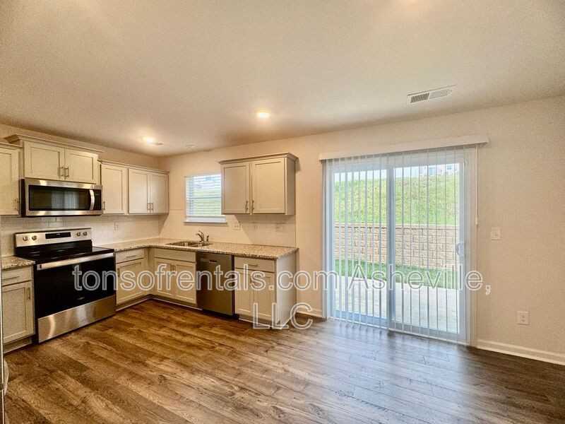 6 Chambers Garden Dr - Photo 7 of 36