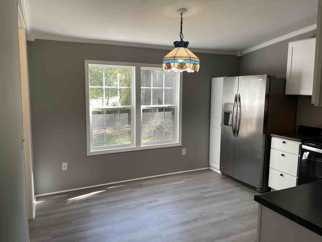 200 Hillcrest Rd - Photo 5 of 21
