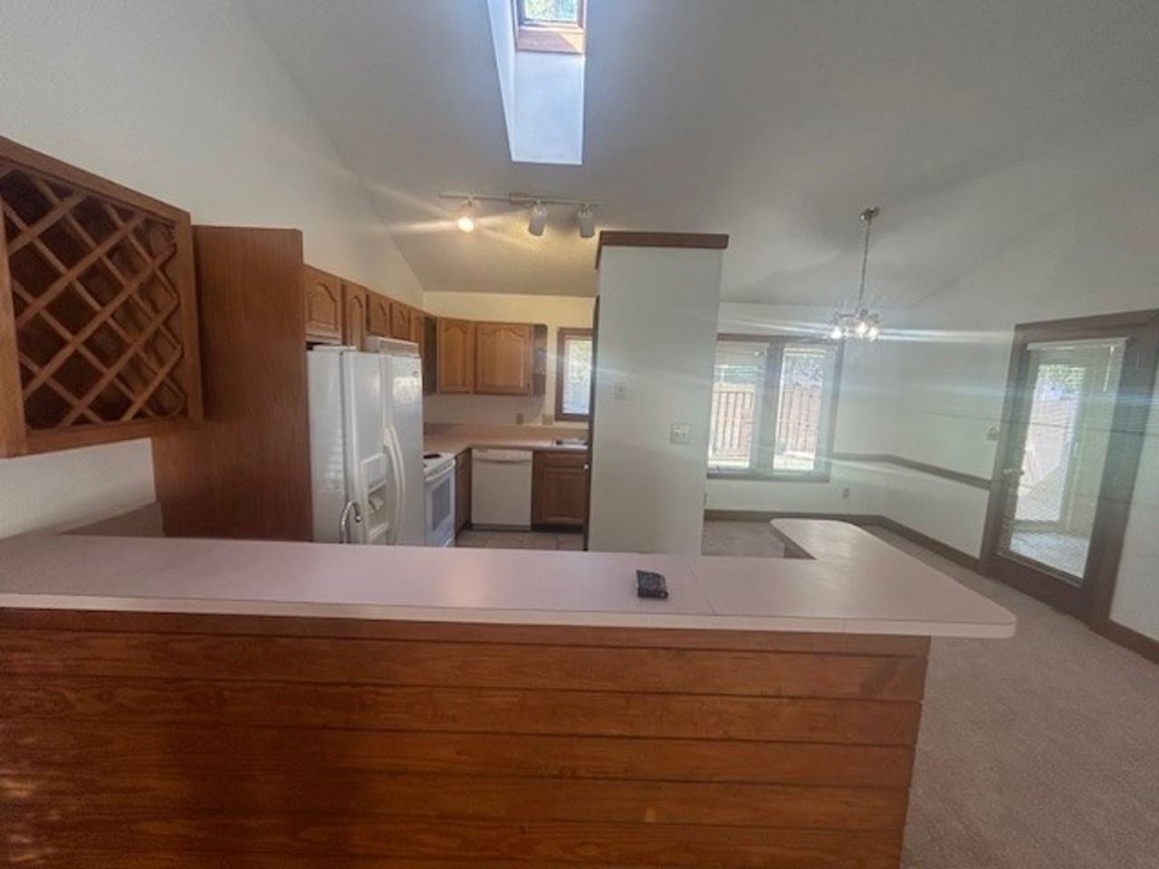 4207 Sunburst Dr - Photo 3 of 9