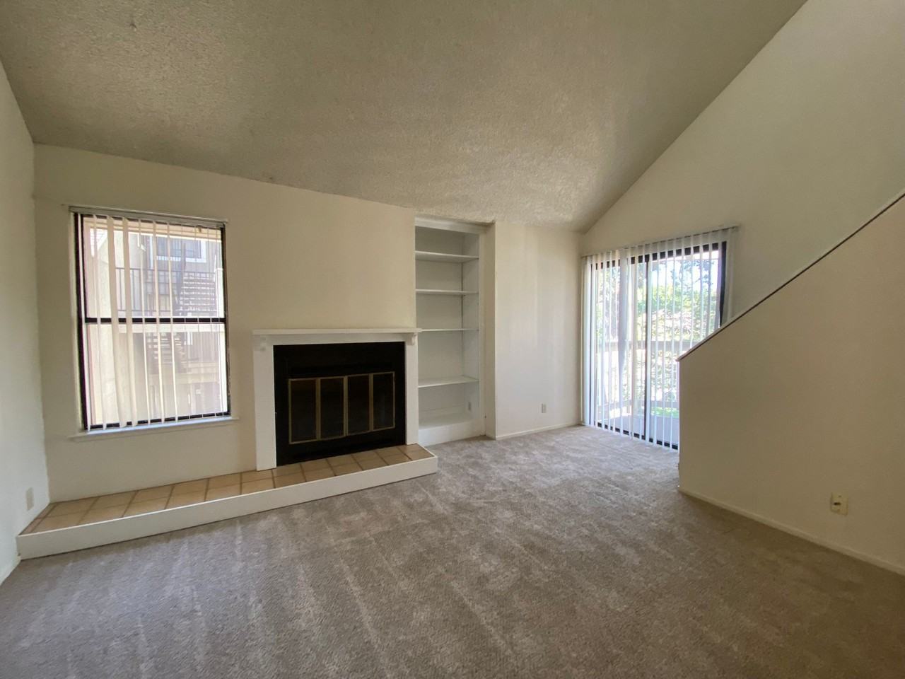 Eastlake Apartments - Photo 5 of 50