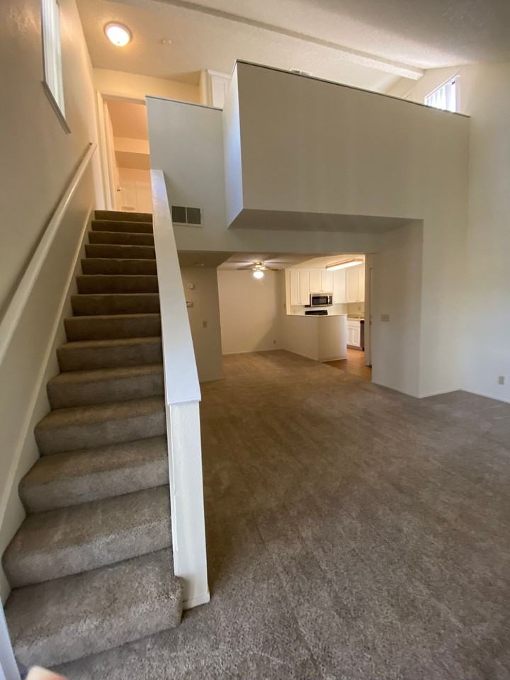 Eastlake Apartments - Photo 7 of 50