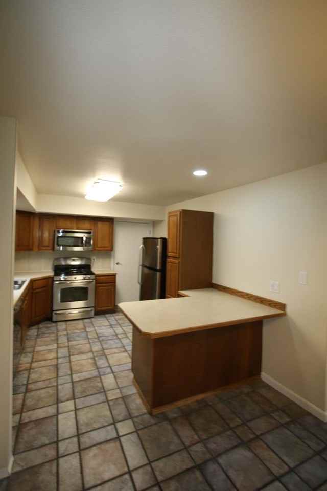 5941 Keyann Cir - Photo 4 of 23