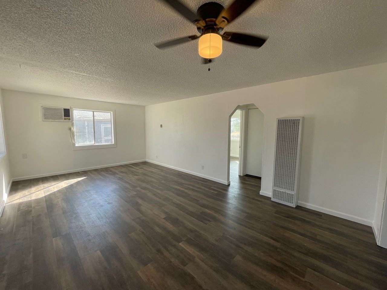 1244 I St - Photo 3 of 13