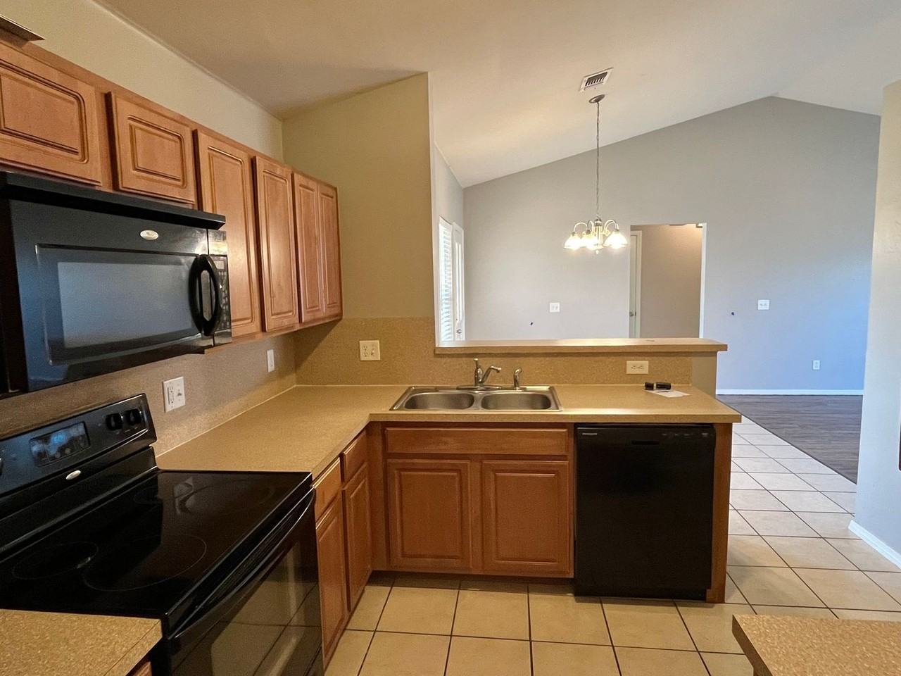 18713 Bebida Way - Photo 6 of 13