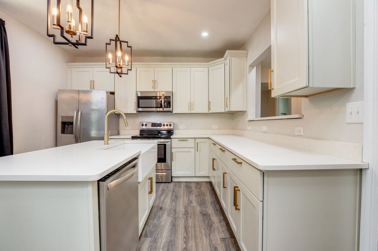 1914 King St - Photo 3 of 39