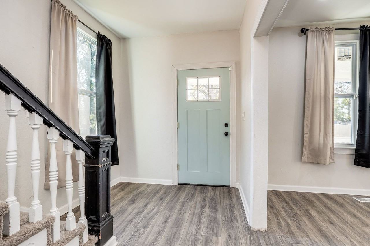 1914 King St - Photo 5 of 39