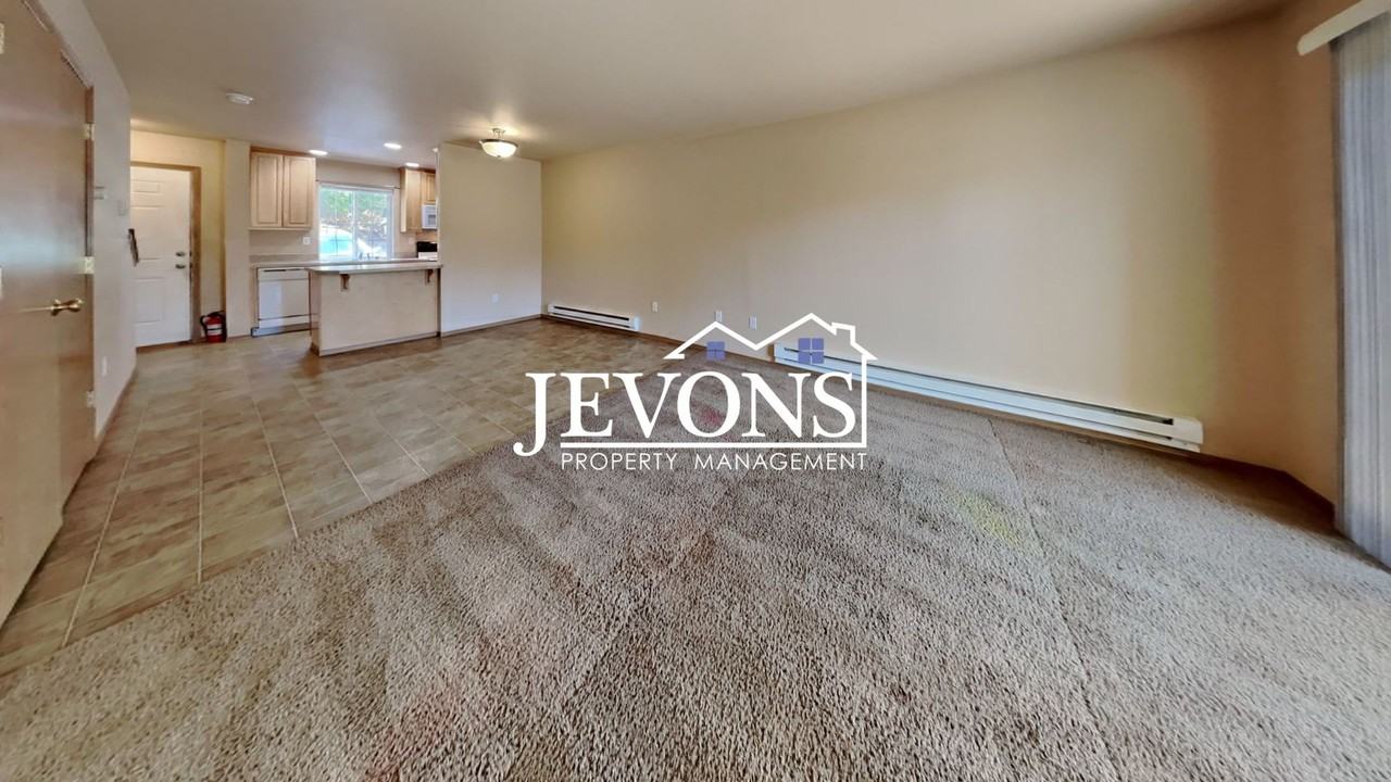 3018 S 43rd St Tacoma, WA 98409 - Photo 7 of 39