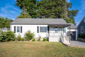 featured image of 1511 Springvale Rd