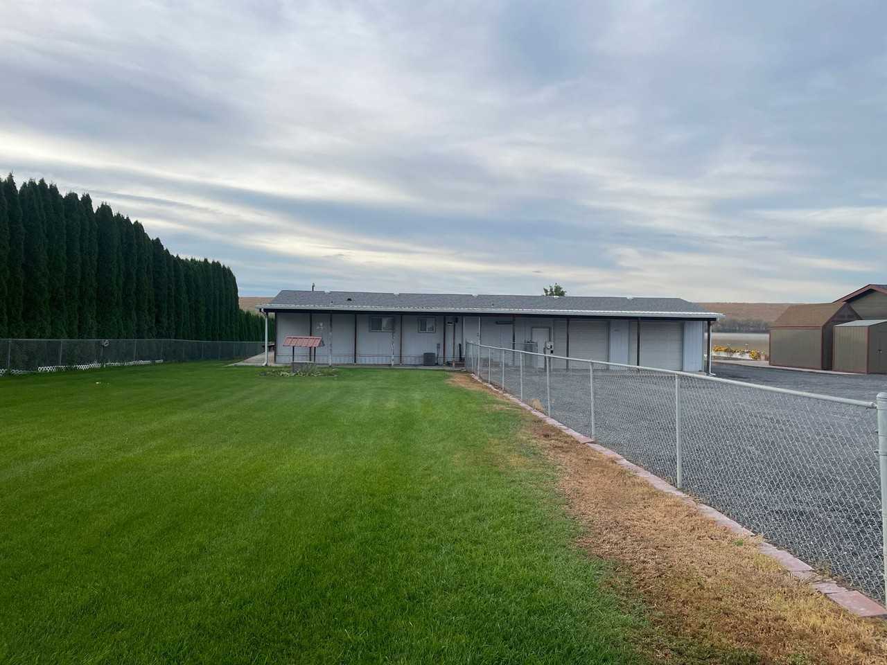 4431 Road 6.5 Ne - Photo 2 of 19