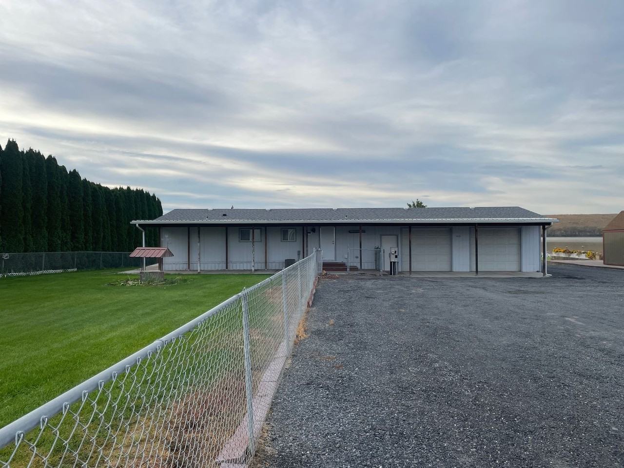 4431 Road 6.5 Ne - Photo 3 of 19