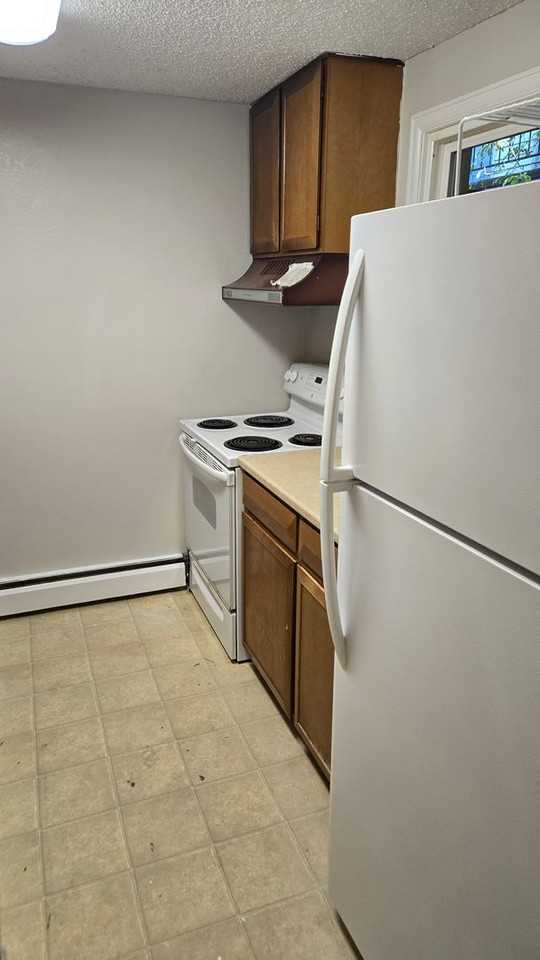 1842 Canyon Blvd - Photo 6 of 23