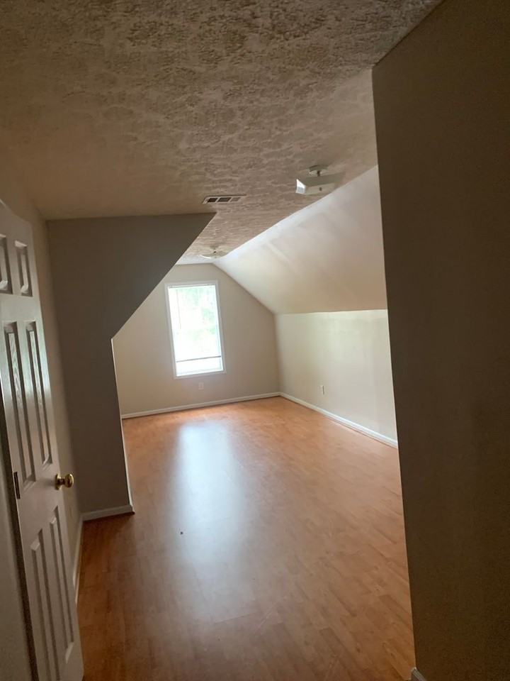 3243 Lodgepole Ct - Photo 6 of 16