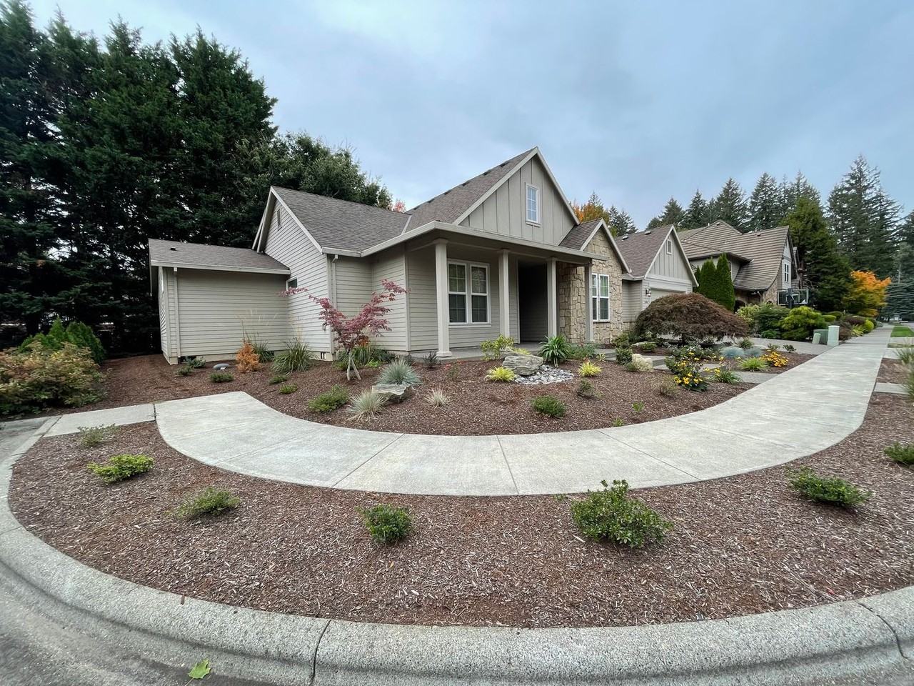 11234 Southwest Maypark Court - Photo 3 of 41