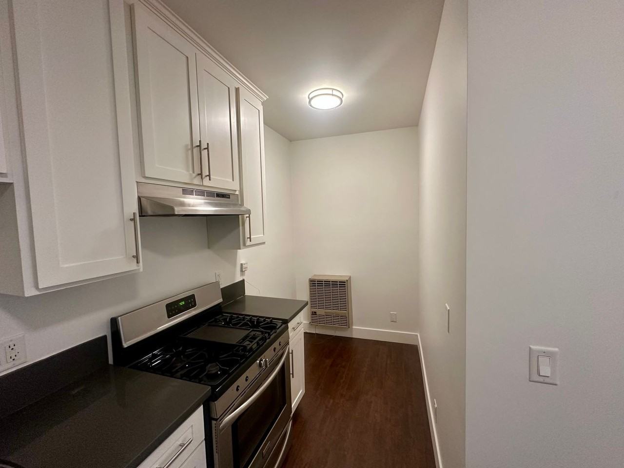 5957 BARTON AVE - Photo 6 of 36