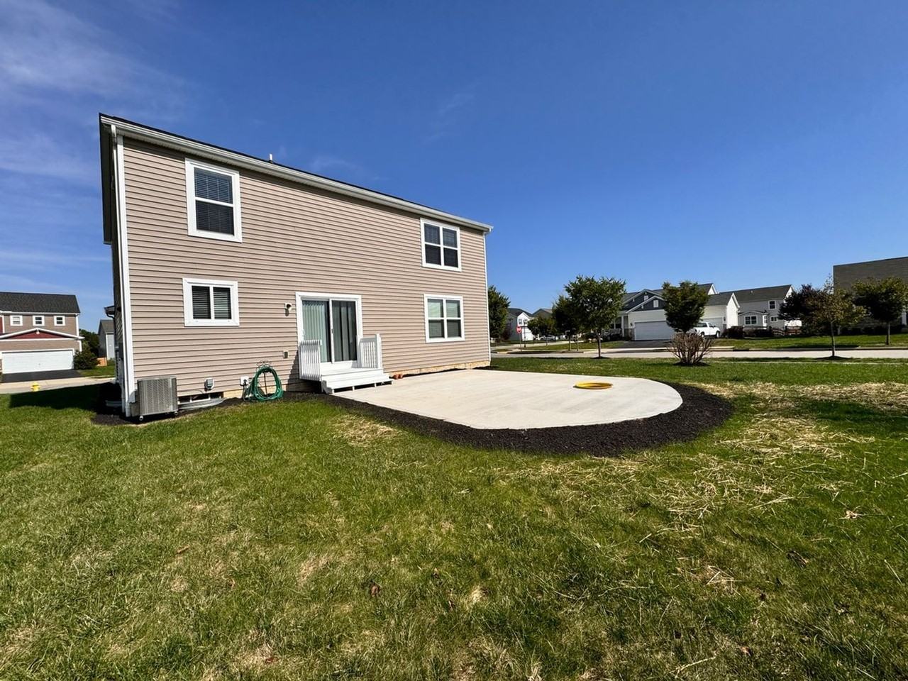 411 Benjamin Street - Photo 3 of 26