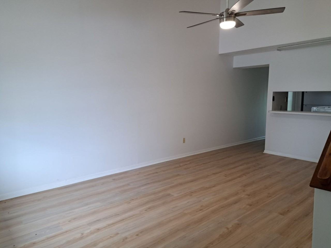 12 Alma Ave #C - Photo 3 of 17