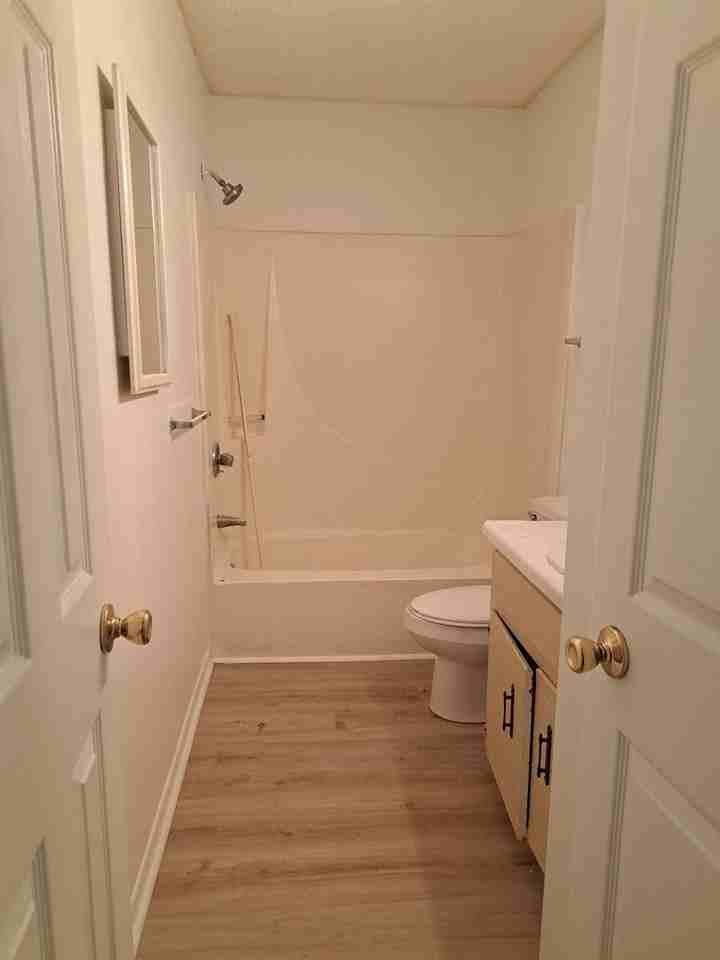 12 Alma Ave #C - Photo 7 of 17