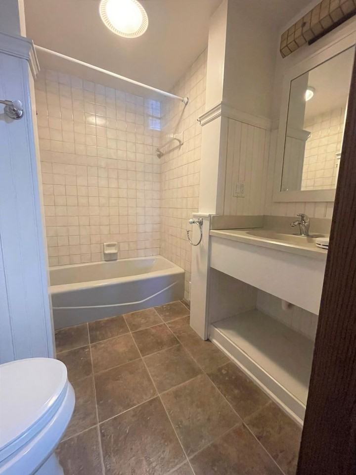 1308 Geddes Ave - Photo 3 of 26