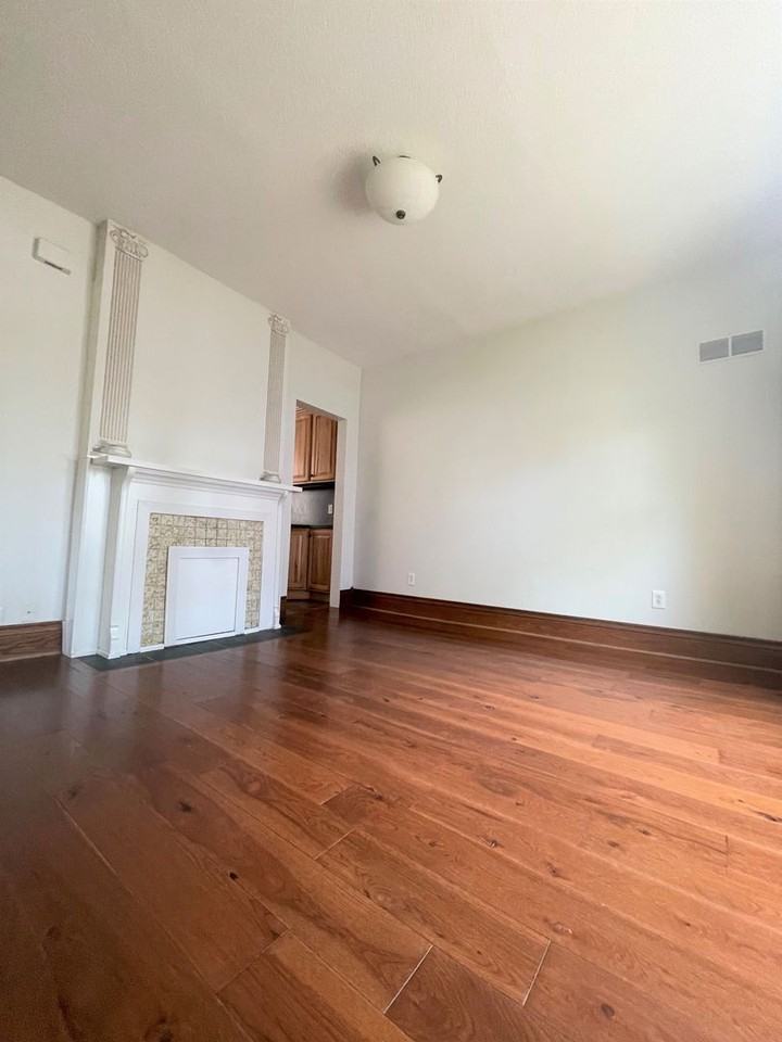1308 Geddes Ave - Photo 7 of 26