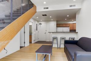 featured image of 1315 Hill St