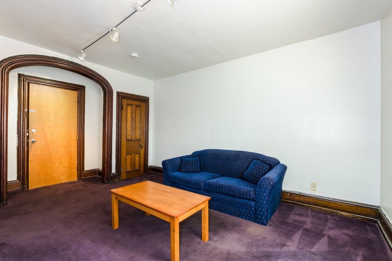 The Frisinger House - Photo 4 of 50